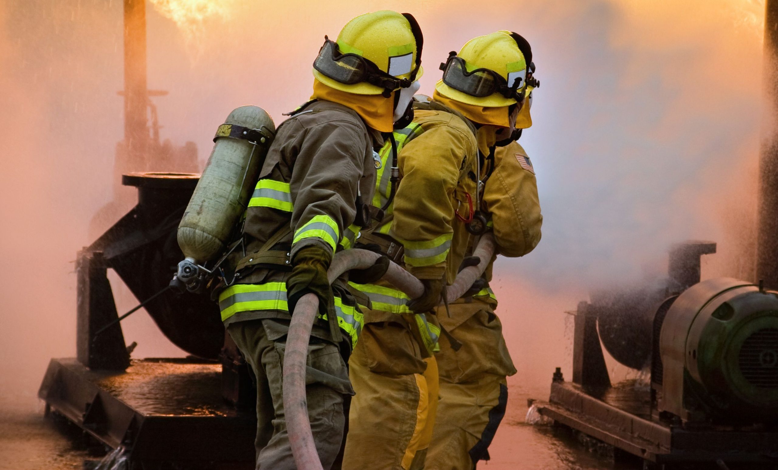 вредные условия труда пожарных